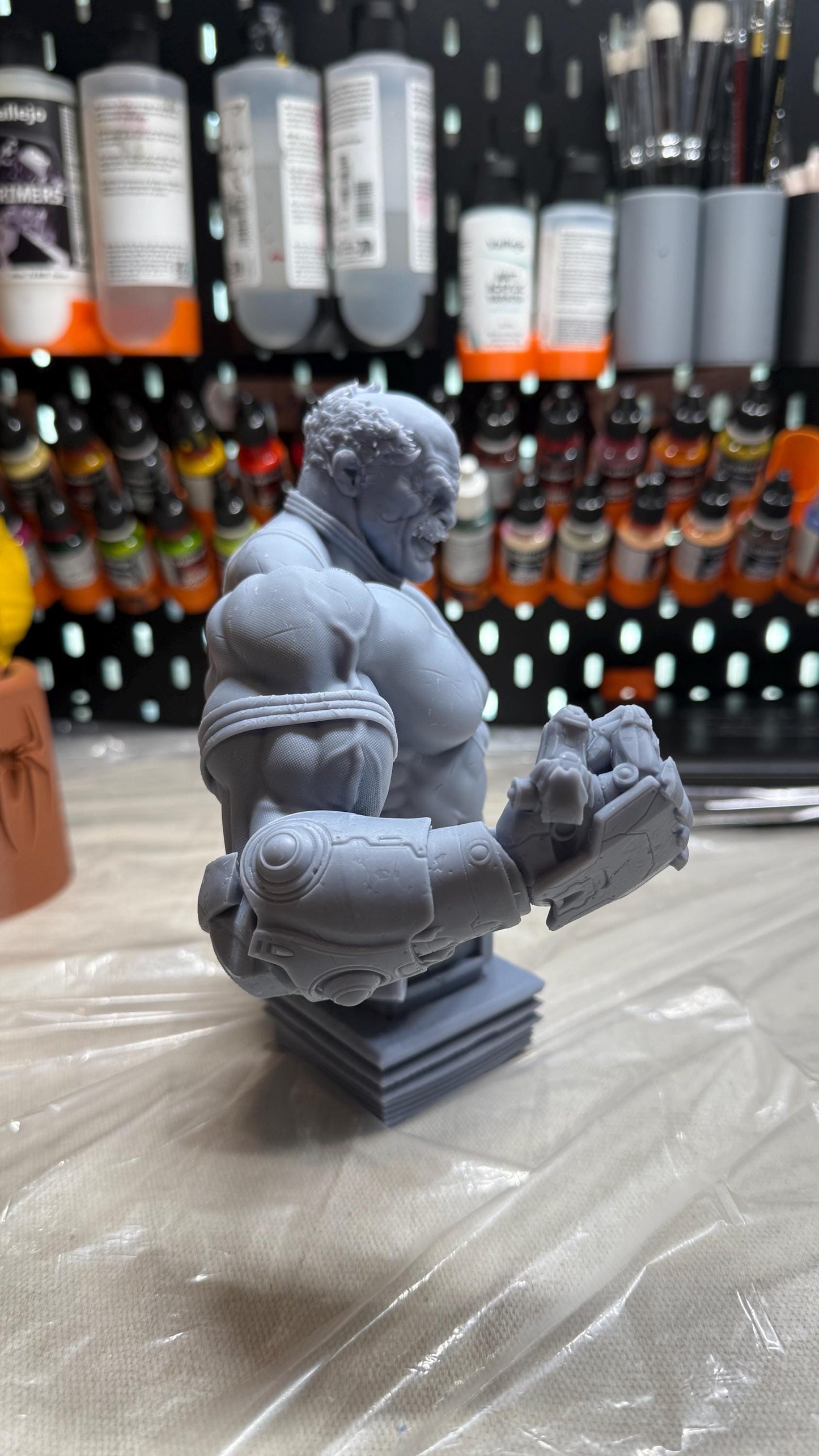 Conquest Resin Bust Kit | Inspired by Invincible | Unpainted Fan Art Model | ZEZ Studio