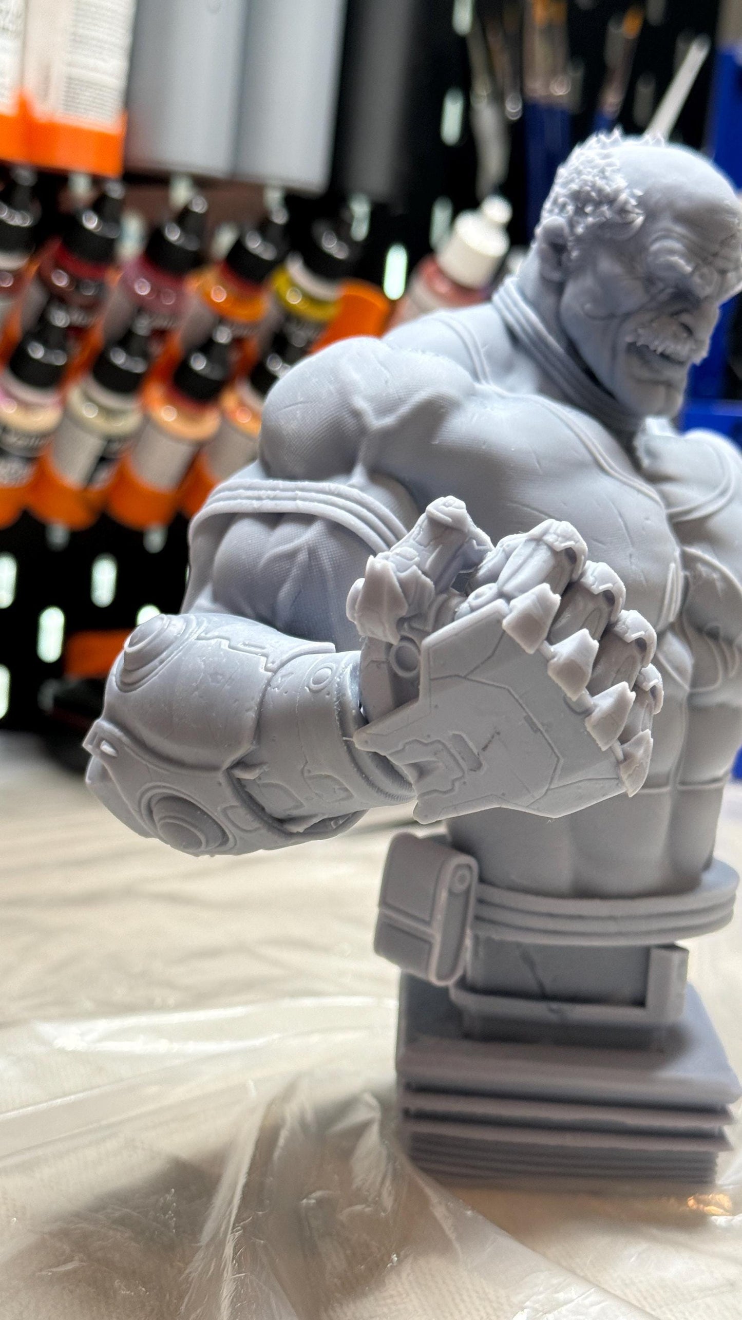 Conquest Resin Bust Kit | Inspired by Invincible | Unpainted Fan Art Model | ZEZ Studio