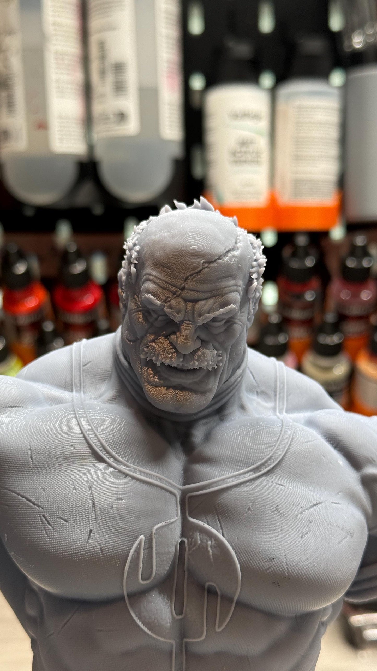 Conquest Resin Bust Kit | Inspired by Invincible | Unpainted Fan Art Model | ZEZ Studio